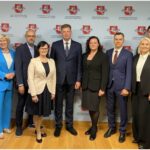 Darbą pradeda žemės ūkio ministro komanda